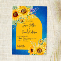 Arco de girasoles amarillo brillante de fondo azul
