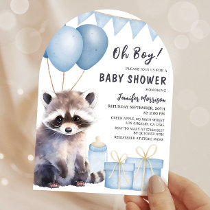 Invitación Arco de globos azules para baby shower de mapache 