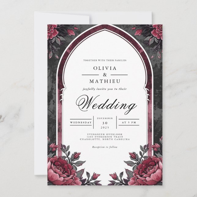 Invitación Arco Floral de Ciruela Profunda para Boda (Anverso)