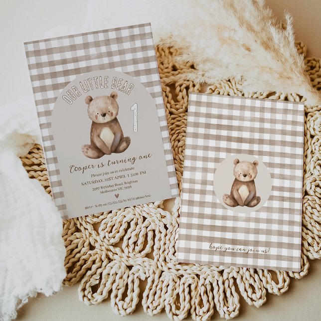 Invitación Arco marrón moderno Nuestro oso primer cumpleaños (Our Little Bear 1st Birthday Invitation Template, Editable Bear Themed First Birthday Invite Boy,)
