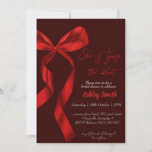 Invitación Arco rojo atando el nudo de la ducha de novia