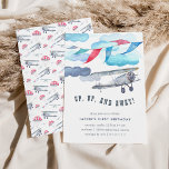 Invitación Arriba y fuera | Vintage Airplane Birthday Party I<br><div class="desc">Un globo, dos globos, tres globos Las invitaciones de cumpleaños de nuestros niños de avion de época incluyen un biplano acuático que vuela a través de nubes esponjosas, con un cartel que enarbolan sobre el suelo. Personaliza con los detalles de tu fiesta de cumpleaños debajo. Las tarjetas se revierten a...</div>