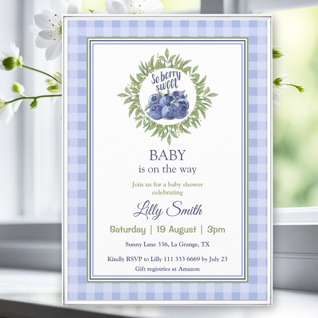 Invitación Así que Berry Sweet Baby Shower Blueberry Blue Pla (So Berry Sweet Baby Shower Blueberry Blue Plaid Invitation)