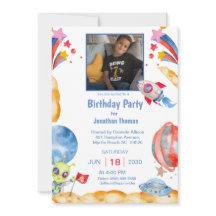 Astronauta del espacio exterior fotográfico de niñ