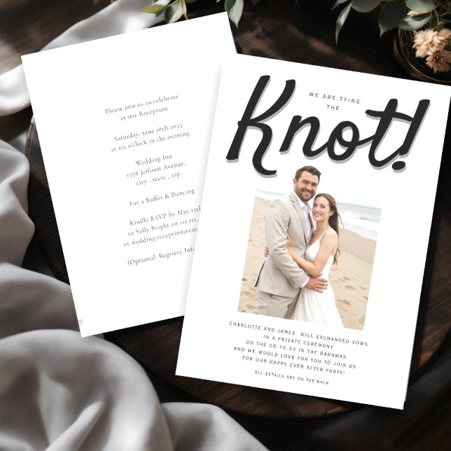 Invitación Atado el nudo / recepción moderna de boda elopada (we are tying the knot wedding reception invitation in a modern design, other options are available)
