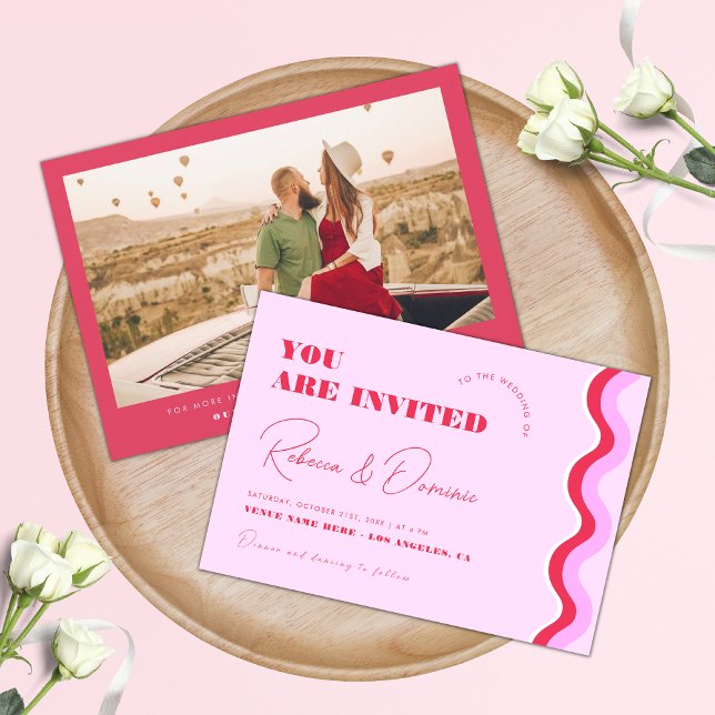 Invitación Audaz rayas onduladas retro curvadas rosadas y Bod (Subido por el creador)