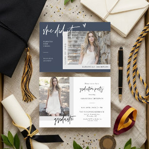Invitación Azul Marino Moderno Ella Lo Hizo Foto de Graduació