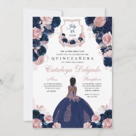 Invitación Azul marino y Rubor Floral rosa elegante Quinceañe