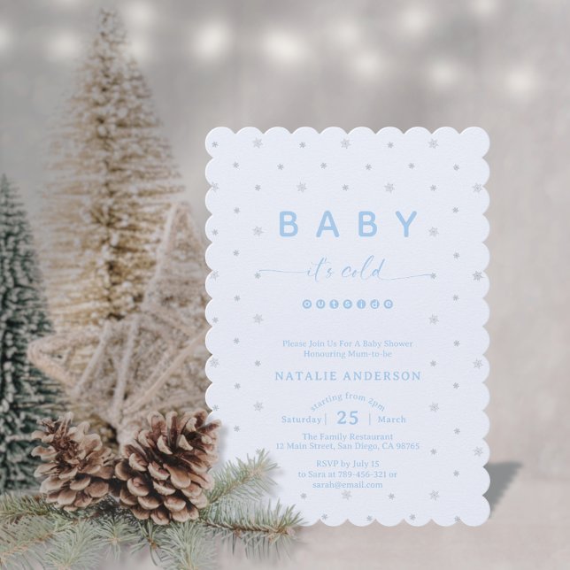 Invitación Azul nevado en invierno hace frío fuera de Baby Sh (Winter Snowy Blue It's Cold Outside Baby Shower Invitation)