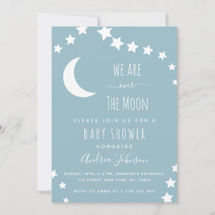 Invitación Azul polvoriento sobre la luna y estrellas Crecien
