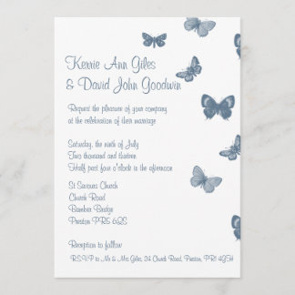 Invitación azul y blanca de la boda de la mariposa