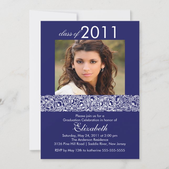 Invitación azul y blanca de la graduación de la (Anverso)