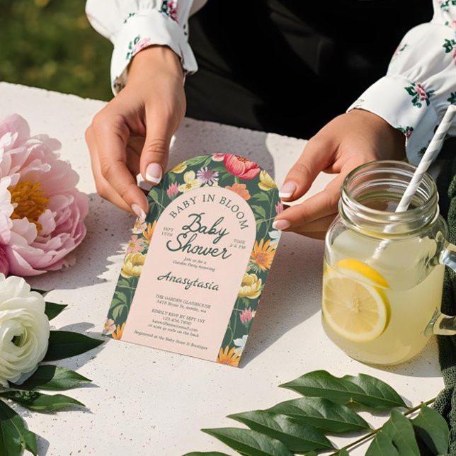 Invitación Baby in Bloom Arch Bold Floral Garden Baby Shower (Baby in Bloom Arch Bold Floral Garden Baby Shower Invitation)
