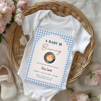 Invitación Baby is Brewing Coffee Baby Shower Blue Gingham 