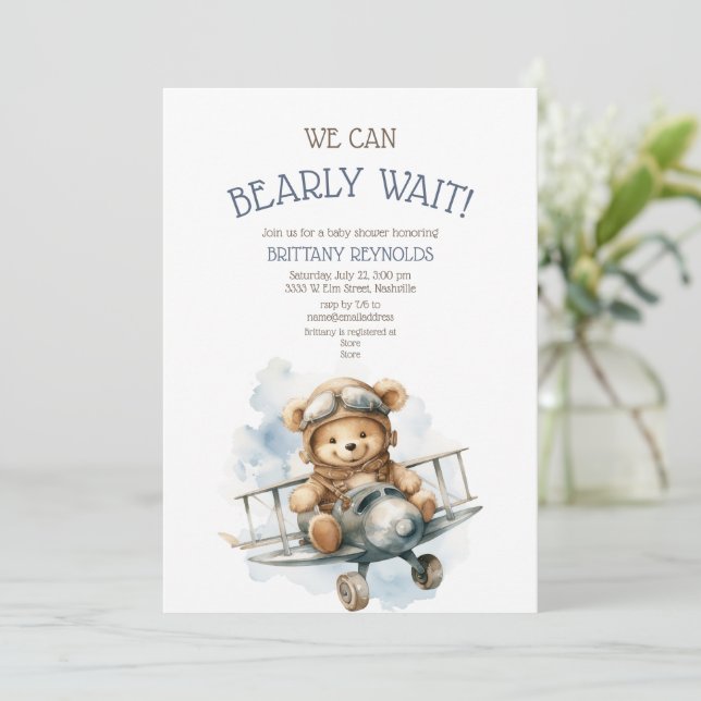 Invitación Baby Shower azul del oso del avión de espera tempr (Anverso de pie)