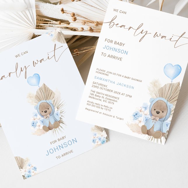Invitación Baby Shower Bearly Wait de Blue Heart Balloon (We can bearly wait for baby to arrive baby shower invitation with blue heart shaped balloon.)