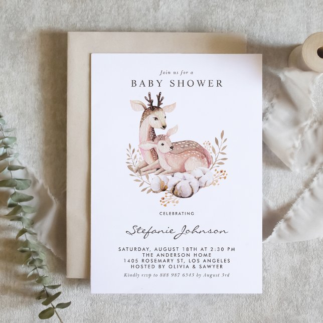 Invitación Baby Shower de caída de las acuarelas Mommy y Baby (Woodland baby shower invitation featuring watercolor mommy and baby deer and boho foliage.)