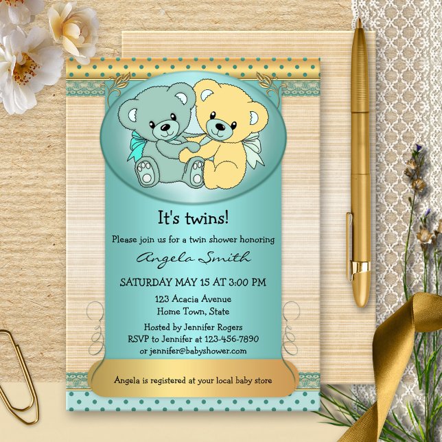 Invitación Baby Shower Mint Gold Twin Teddy Bear (Cute baby shower invitation for twins, featuring two teddy bears on burlap)