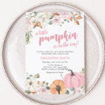 Invitación Baby Shower rosa de calabaza pequeña<br><div class="desc">Bienvenido a tu pequeña con nuestra encantadora invitación Rubor Pink Pumpkin Baby Shower Impresora. ¡Personaliza para compartir la alegría con tus seres queridos! BS349</div>
