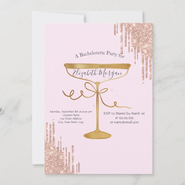 Invitación Bachillerato rosa de vidrio de vino de purpurina (Anverso)