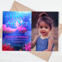 Bajo el mar con paisaje fotográfico