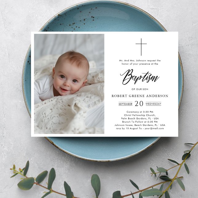 Invitación Baptismo católico formal de foto infantil blanco y (Subido por el creador)