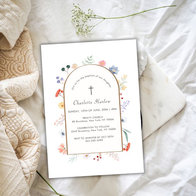 Invitación Baptismo de la Cruz del Marco Floral de Boho Arch  (Boho Arch Wildflower Floral Frame Cross Baptism Invitation)