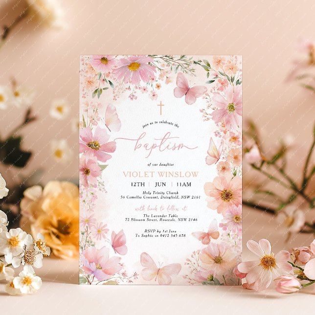 Invitación Baptismo de mariposa Chica rosa floral (Pink Peach Floral Baptism Invitation. Pretty floral Christening invitation with flowers & butterfly)