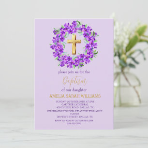Invitación Baptismo morado de la cruz dorada floral Lilac
