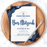 Invitación Bar Mitzvah guión moderno simple de la armada azul<br><div class="desc">¡Siéntete orgulloso, regocijo y exhibe este hito de tu Bar Mitzvah favorito! Envíe esta invitación fresca, única, moderna y personalizada para un evento que recordar. Tipografía de escritura azul marina y Star of David superponen un fondo simple, blanco con agate azul de acero acentuado con venas falsas de plata. Personalice...</div>