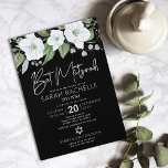 Invitación Bat Mitzvah Black Silver Script Floral Watercolor<br><div class="desc">Estar orgulloso, regocijarse y mostrar este hito de su Bat Mitzvah favorito con esta sofisticada y personalizada invitación! Una moda, impresionante, blanca y falsa purpurina plateada color de agua floral con tipografía de escritura de Relieve metalizado plateado falso y serif blanco superpone un dramático fondo negro. Flores acuáticas adicionales y...</div>
