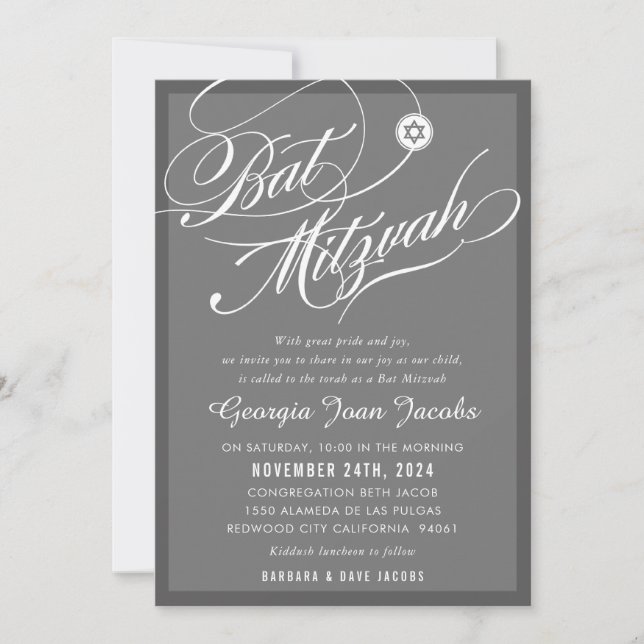 Invitación BAT MITZVAH guión moderno elegante hollywood gris (Anverso)