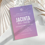 Invitación BAT MITZVAH moderno estrella gradiente púrpura ros<br><div class="desc">por kat massard >>> kat@simplysweetPAPERIE.com << CONTACTE ME para la redacción personalizado o para añadir líneas en hebreo Me encanta el diseño, pero me gustaría ver algunos cambios - otro esquema de color, producto, añadir una foto o adaptarlo para una ocasión diferente - no hay preocupaciones simplemente contáctame - ¡me...</div>