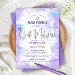 Invitación Bat Mitzvah Plata Púrpura Acuarela Girona 2 Veneci<br><div class="desc">¡Estén orgullosos, regocijaos y exhiban este hito de su Bat Mitzvah favorito! Envíe esta impresionante, moderna y personalizada invitación para un evento que recordar. Sparkly Relieve metalizado de plata falso guión, puntos purpurinas. Estrella de David y escritura tipográfica superponen un fondo de color morado claro. Personalice el texto del personalizado...</div>