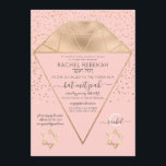 Invitación Bat Mitzvah Purpurina de confetti de diamantes de<br><div class="desc">Esta elegante y única invitación a Bat Mitzvah es perfecta para un evento elegante y de moda. Cuenta con un marco de diamante geométrico de Relieve metalizado dorado falso impreso y con un confeti brillante salpicado de oro sobre un fondo rosa rubor con estrellas de David. Es un diseño lujoso,...</div>