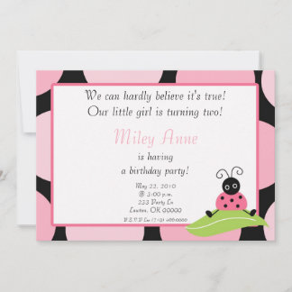 Invitación bday... ¡Apenas podemos creer que sea verdad!