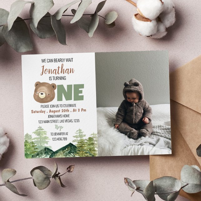 Invitación Bearly Turning One Woodland 1er cumpleaños Foto (Subido por el creador)