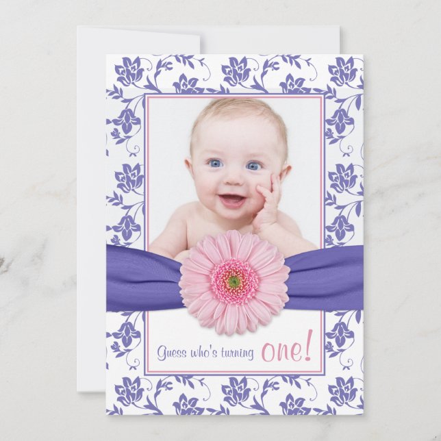 Invitación Bebé Chica Púrpura Rosa Daisy Foto Floral Cumpleañ (Anverso)