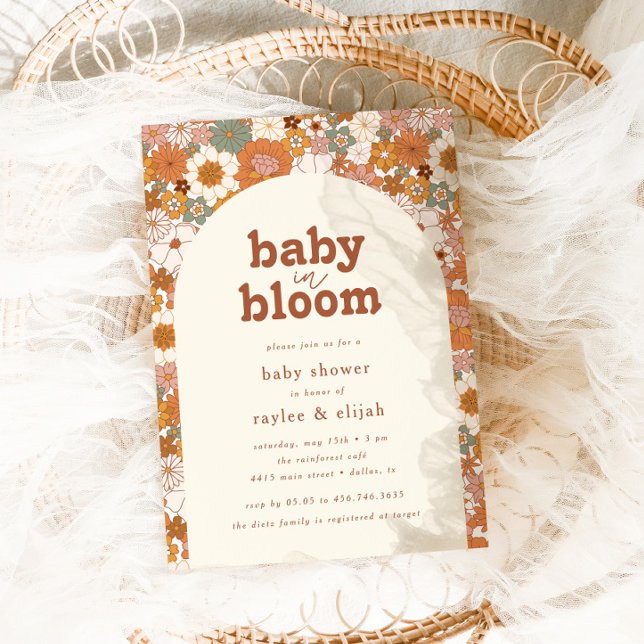 Invitación Bebé de arco floral retro Groovy en floración | Ne (Subido por el creador)