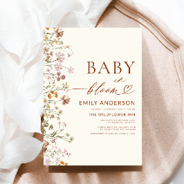 Invitación Bebé de flores silvestres en el floreciente Baby S