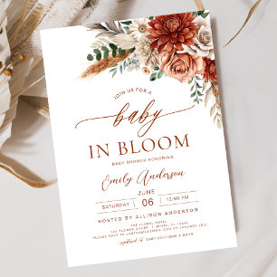 Invitación Bebé de flores silvestres en el florecimiento del 