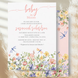 Invitación Bebé en el Baby Shower de flores silvestres rosada