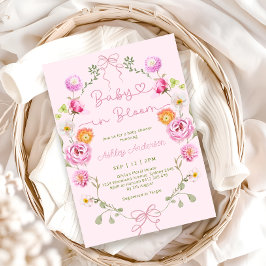 Invitación Bebé en el Baby Shower de la flor floral rosada