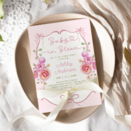Invitación Bebé en el Baby Shower de la flor floral rosada