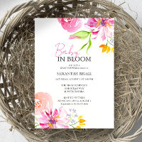 Bebé En La Ducha De Agua Floral De Bloom