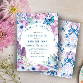 Invitación Bebé está preparando té con flores fiesta de bebé