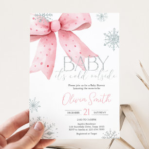 Invitación Bebé, frío fuera de Baby Shower de Bow Rosado