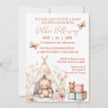 Bebé niña con osito de peluche en el Baby Shower d