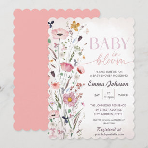 Invitación Bebé rosa en el florecimiento de flores silvestres