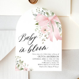 Invitación Bebé rosado en arco floral de Baby Shower